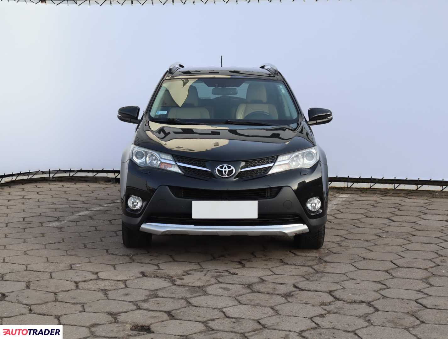 Toyota RAV 4 2.0 122 KM 2015r. (Piaseczno)