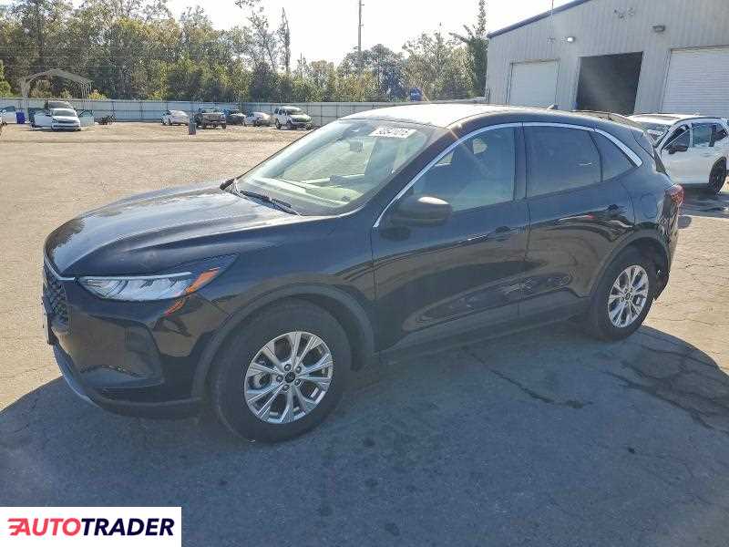 Ford Escape 2024 1