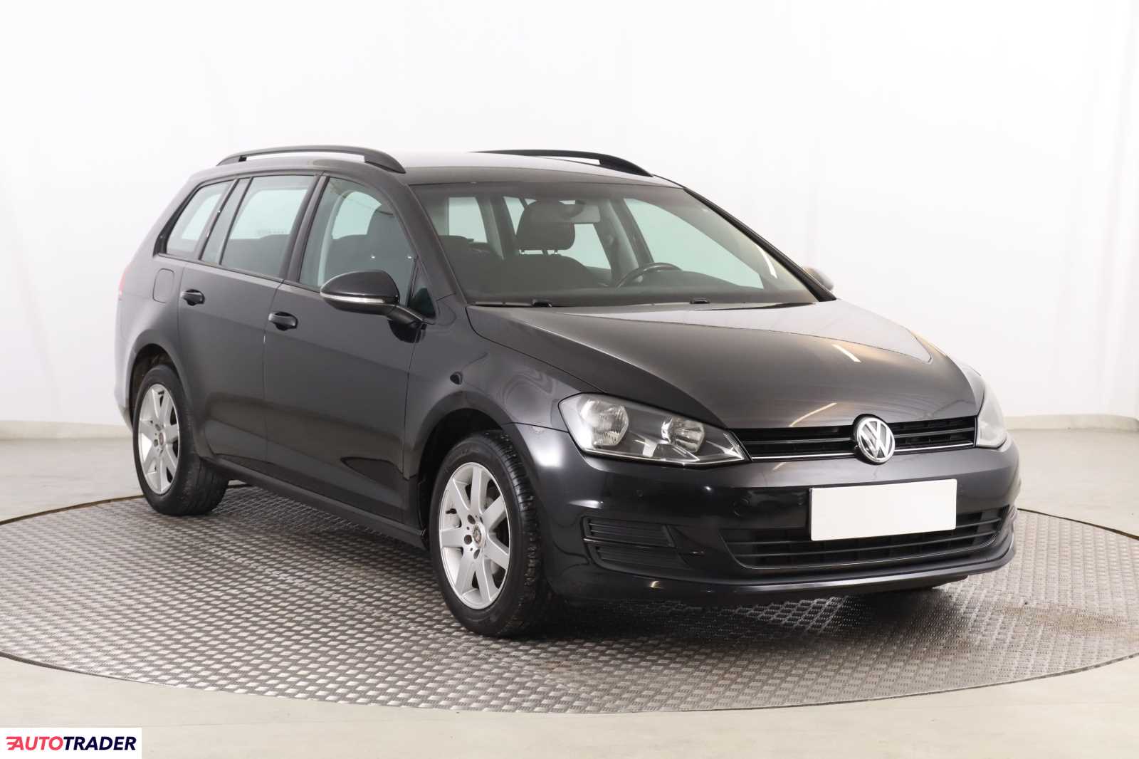 Volkswagen Golf 2016 1.2 108 KM