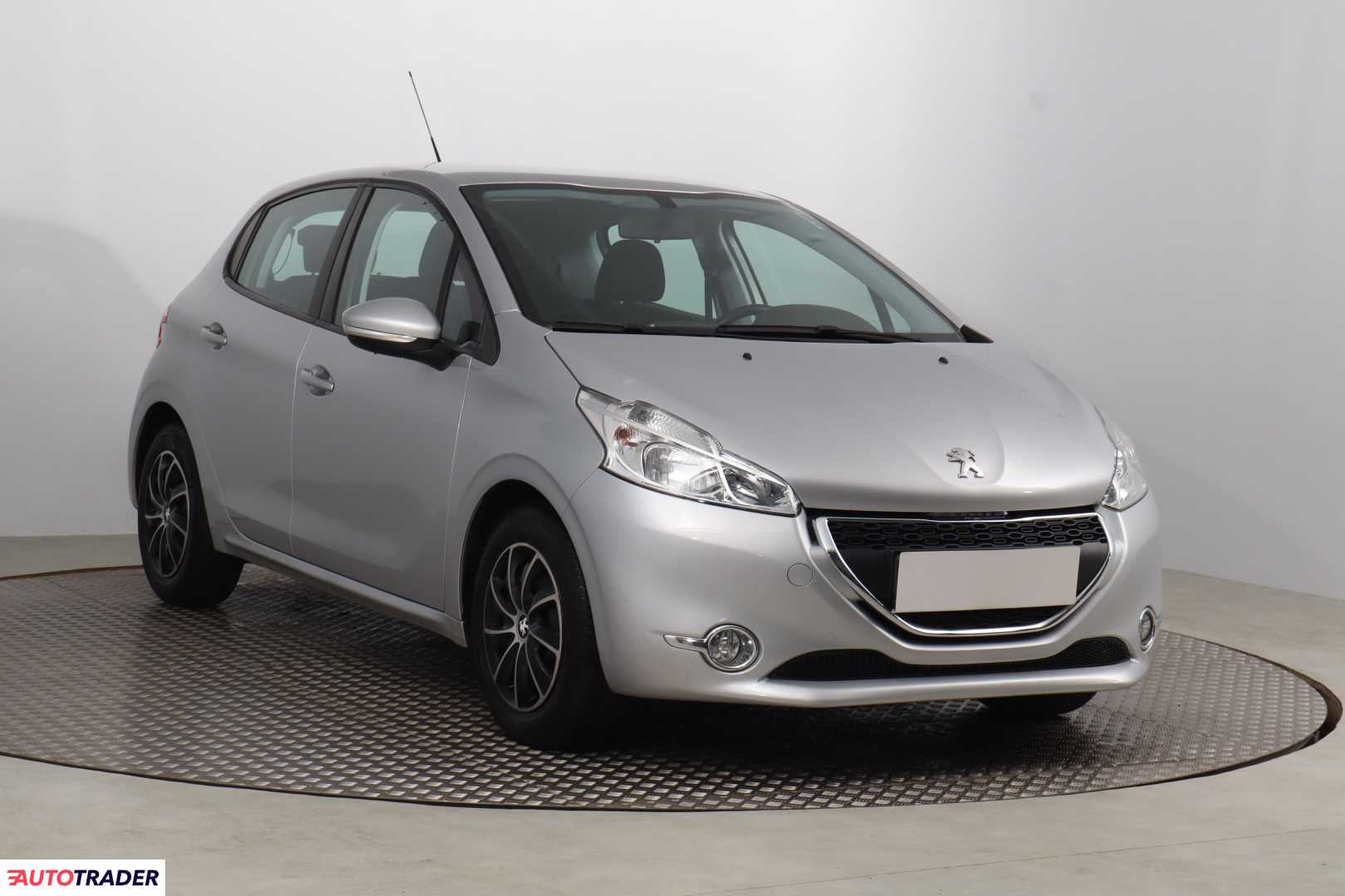 Peugeot 208 2014 1.2 80 KM