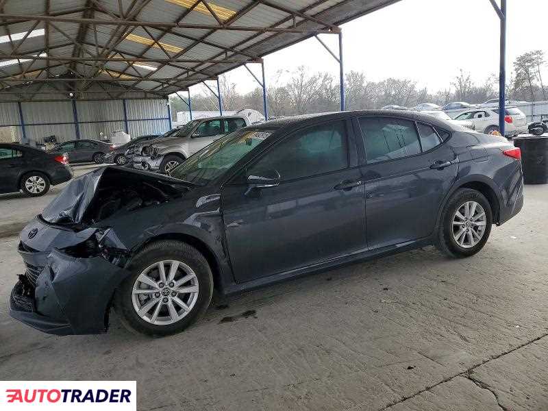 Toyota Camry 2025 2