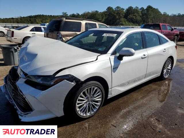 Toyota Avalon 2.0 hybrydowy 2019r. (HARLEYVILLE)