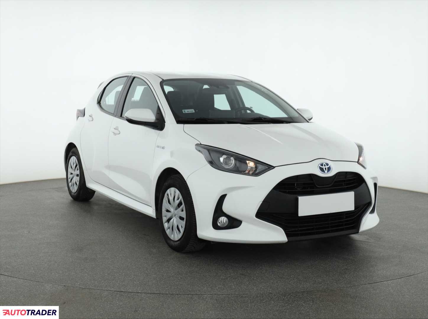 Toyota Yaris 2020 1.5 113 KM