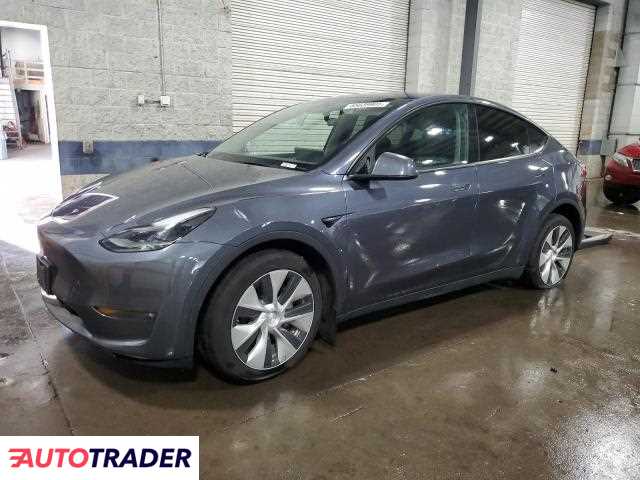 Tesla Model Y 2023 Tesla Model Y 2023