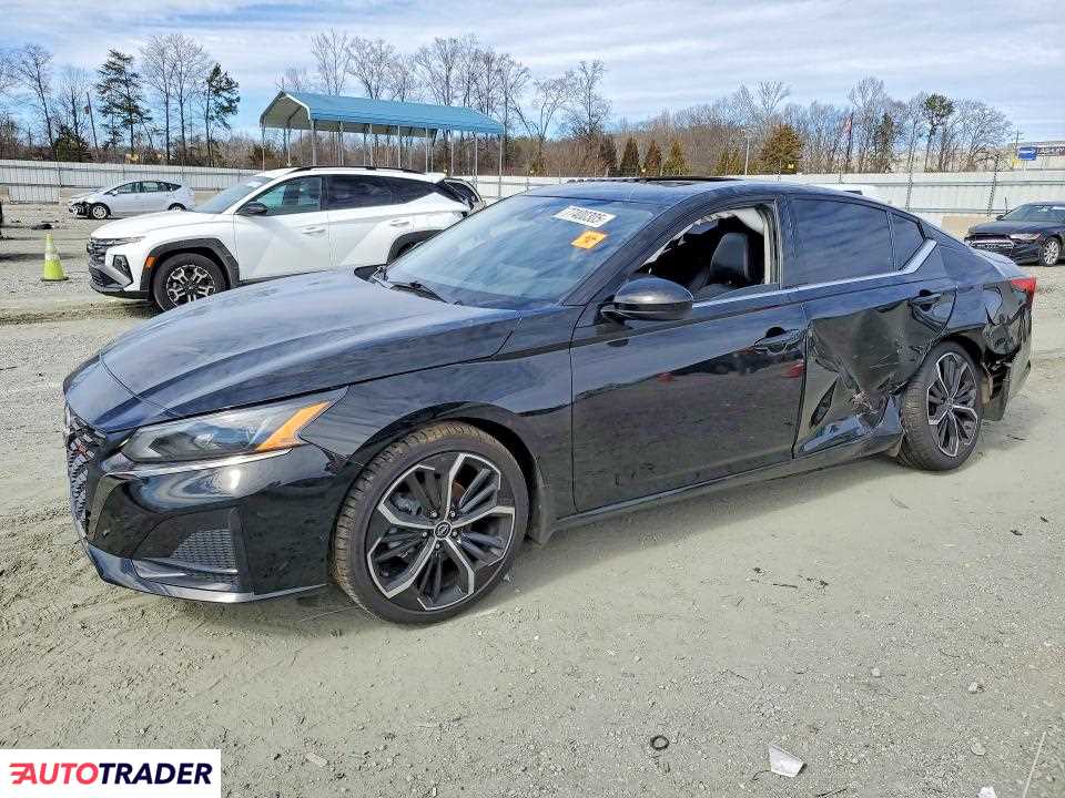 Nissan Altima 2023 2