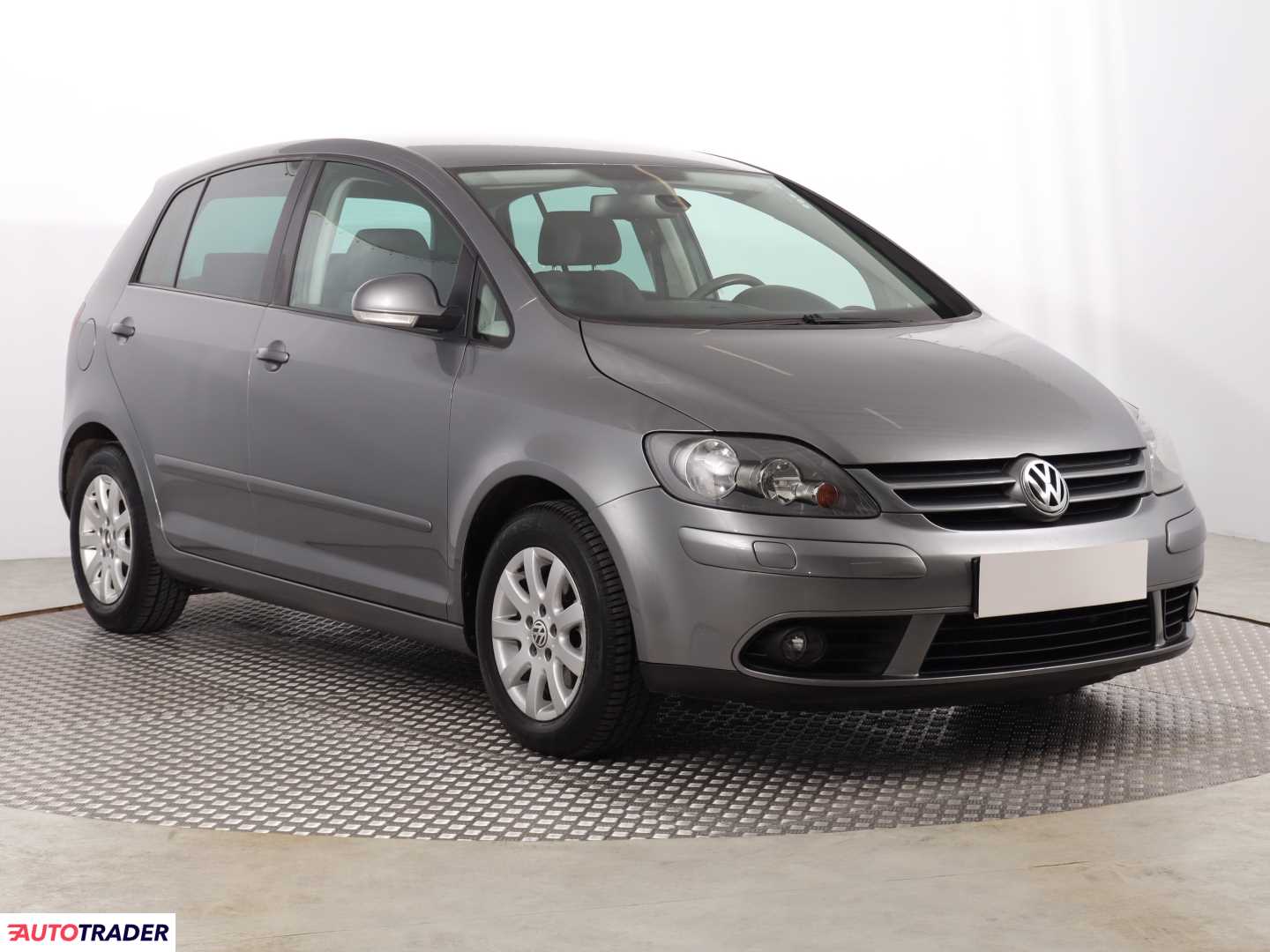 Volkswagen Golf 2005 2.0 138 KM