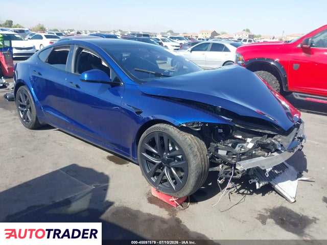 Tesla Model S 2022