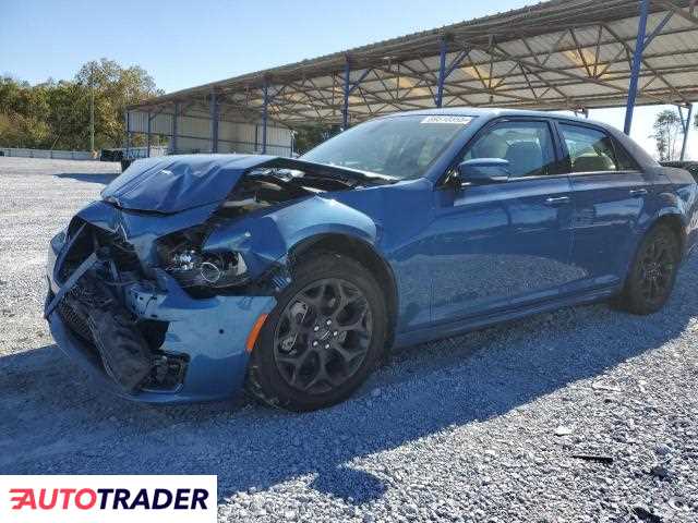 Chrysler 300C 2022 3