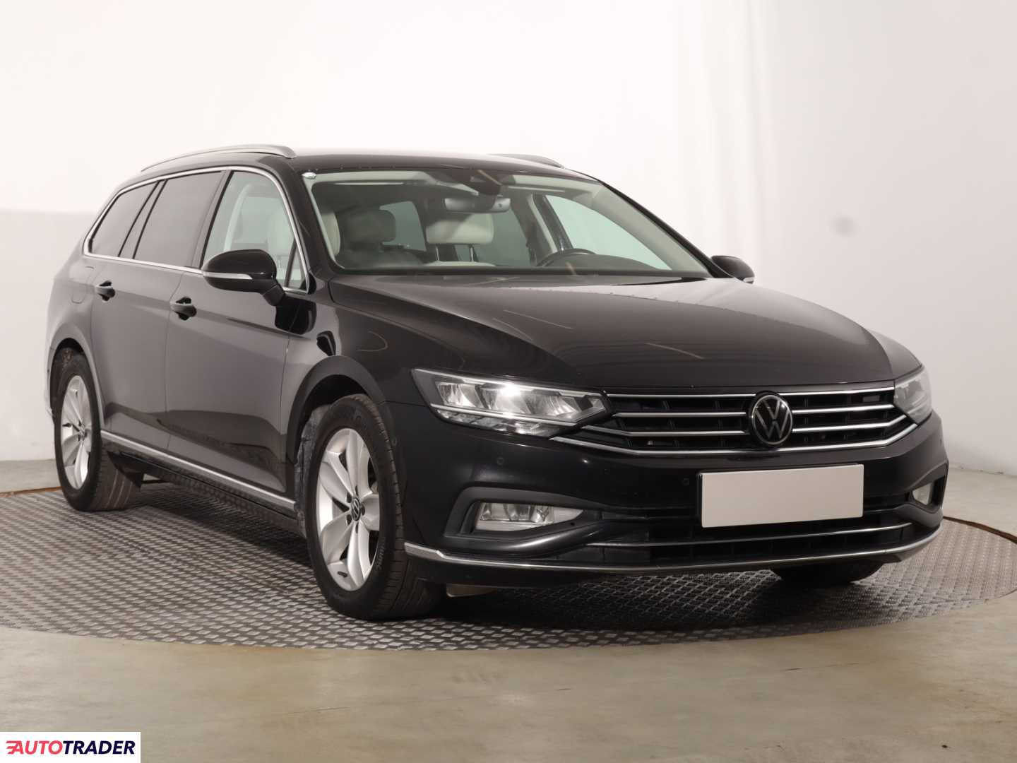 Volkswagen Passat 2022 2.0 147 KM