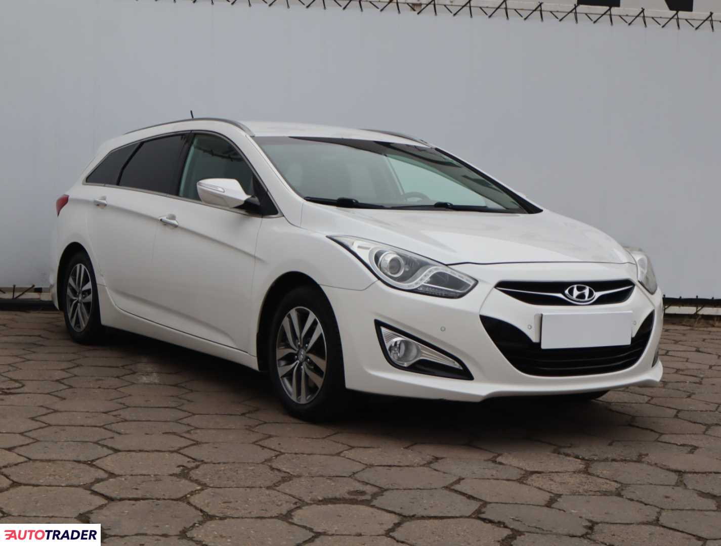 Hyundai i40 2012 2.0 174 KM