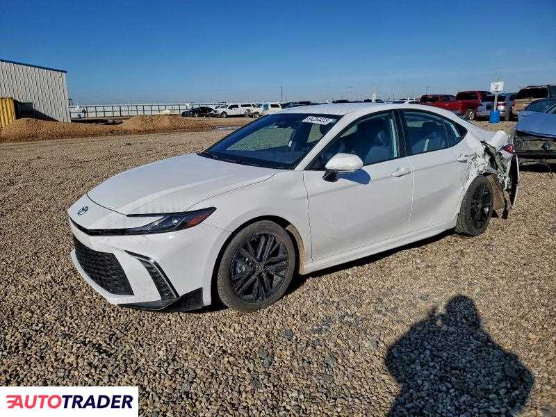 Toyota Camry 2025 2