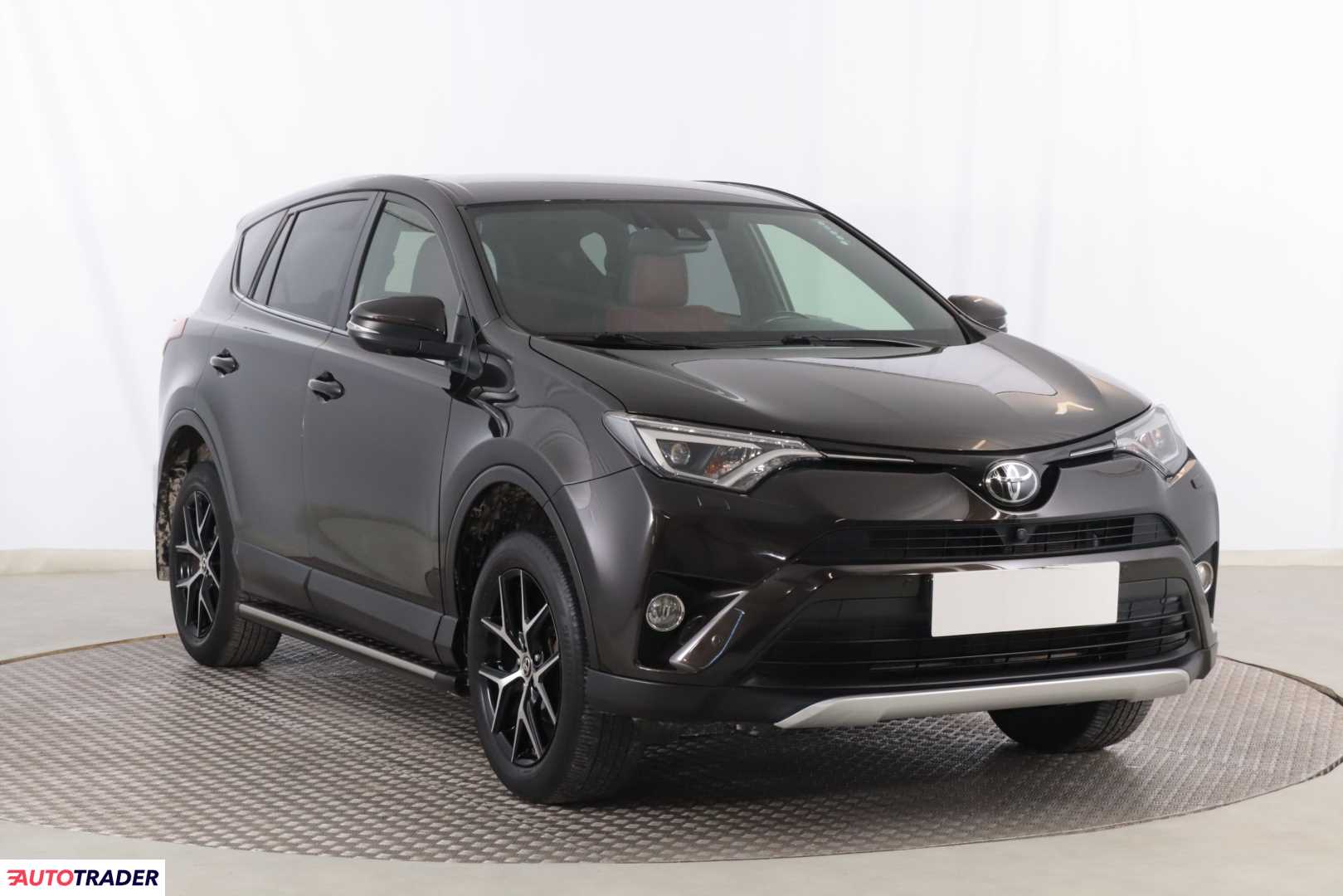 Toyota RAV 4 2015 2.0 150 KM