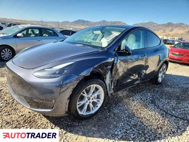 Tesla Model Y 2023 Tesla Model Y 2023