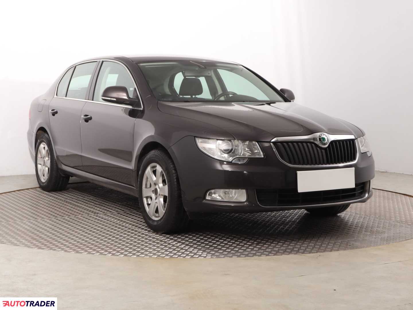 Skoda Superb 2010 2.0 197 KM