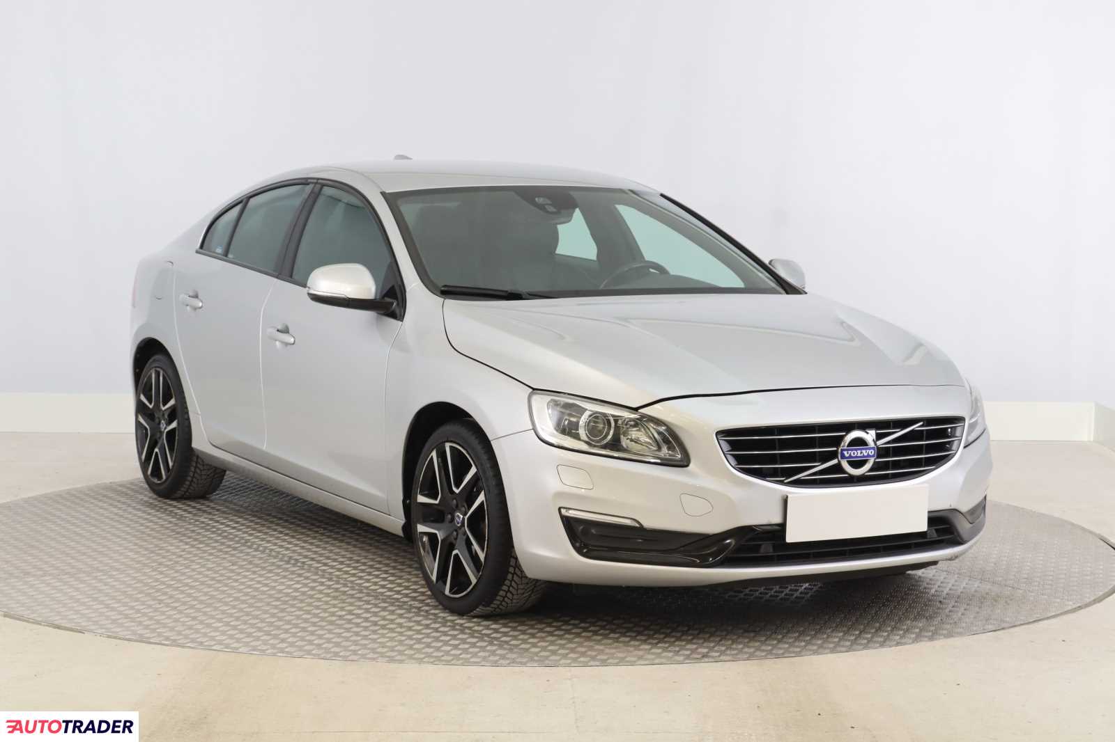 Volvo S60 2017 2.0 147 KM