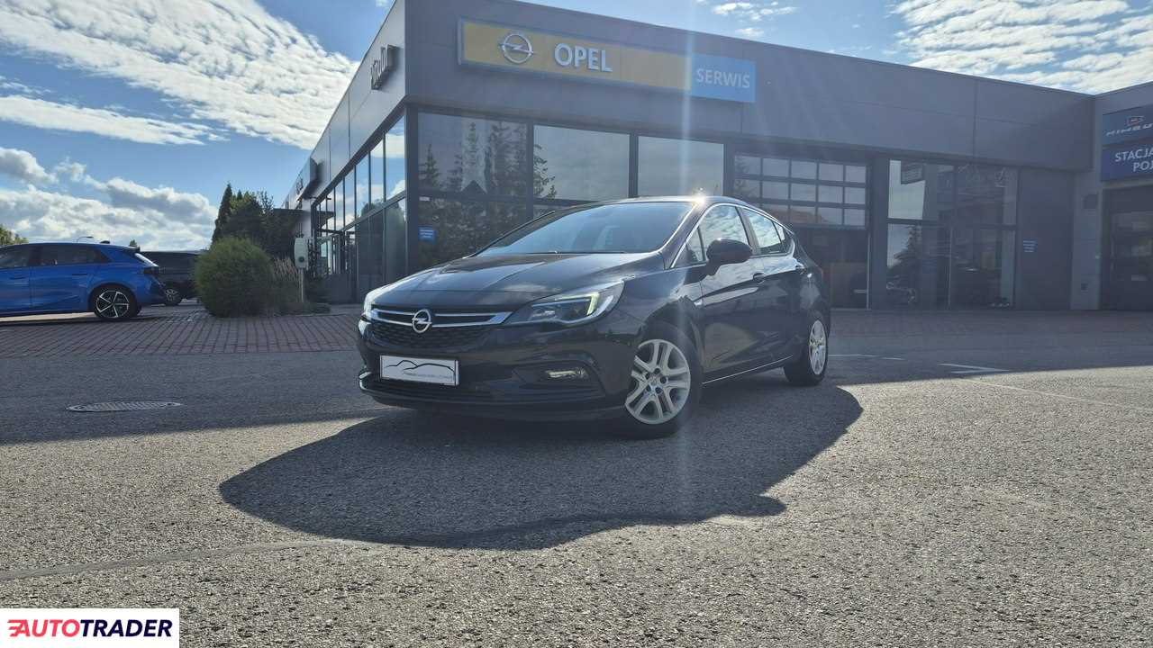 Opel Astra 2019 1.4 150 KM