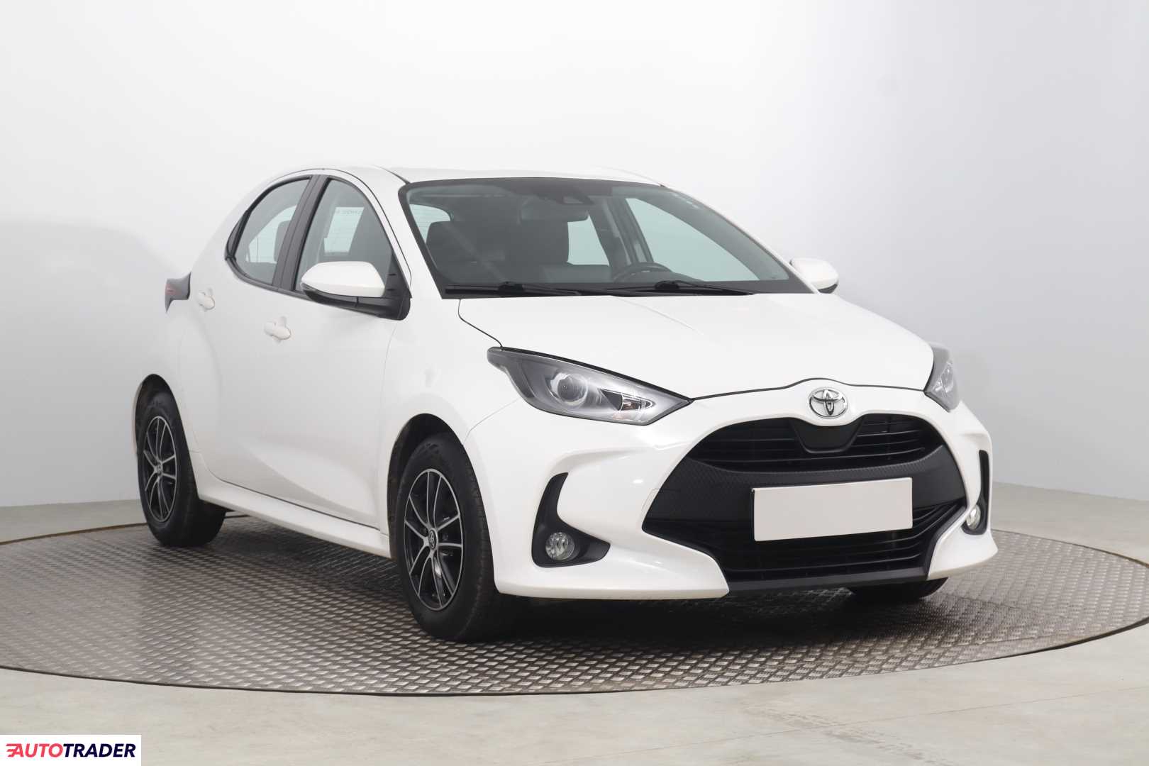 Toyota Yaris 2021 1.5 109 KM