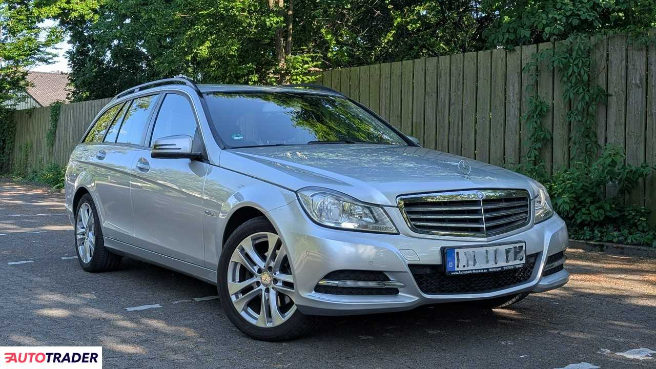 Mercedes C-klasa 2011 2.1 120 KM Mercedes C-klasa 2011 2.1 120 KM