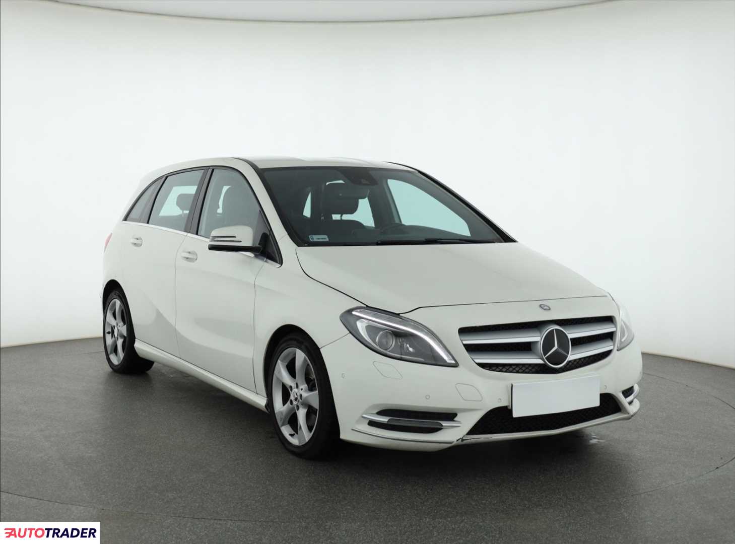 Mercedes B-klasa 2012 1.8 134 KM