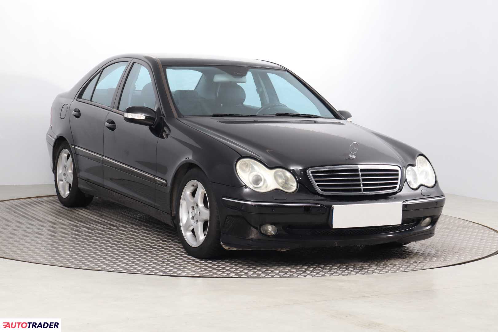 Mercedes C-klasa 2004 2.1 140 KM