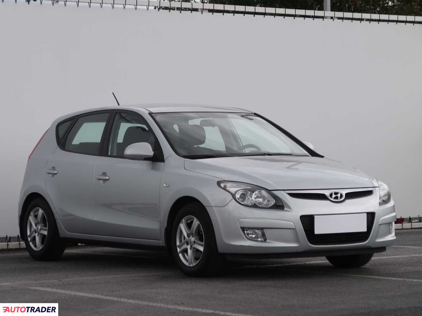 Hyundai i30 2009 1.6 113 KM