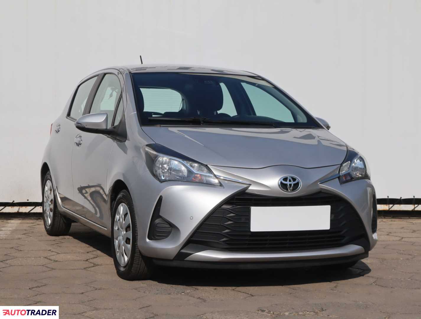 Toyota Yaris 2017 1.0 68 KM