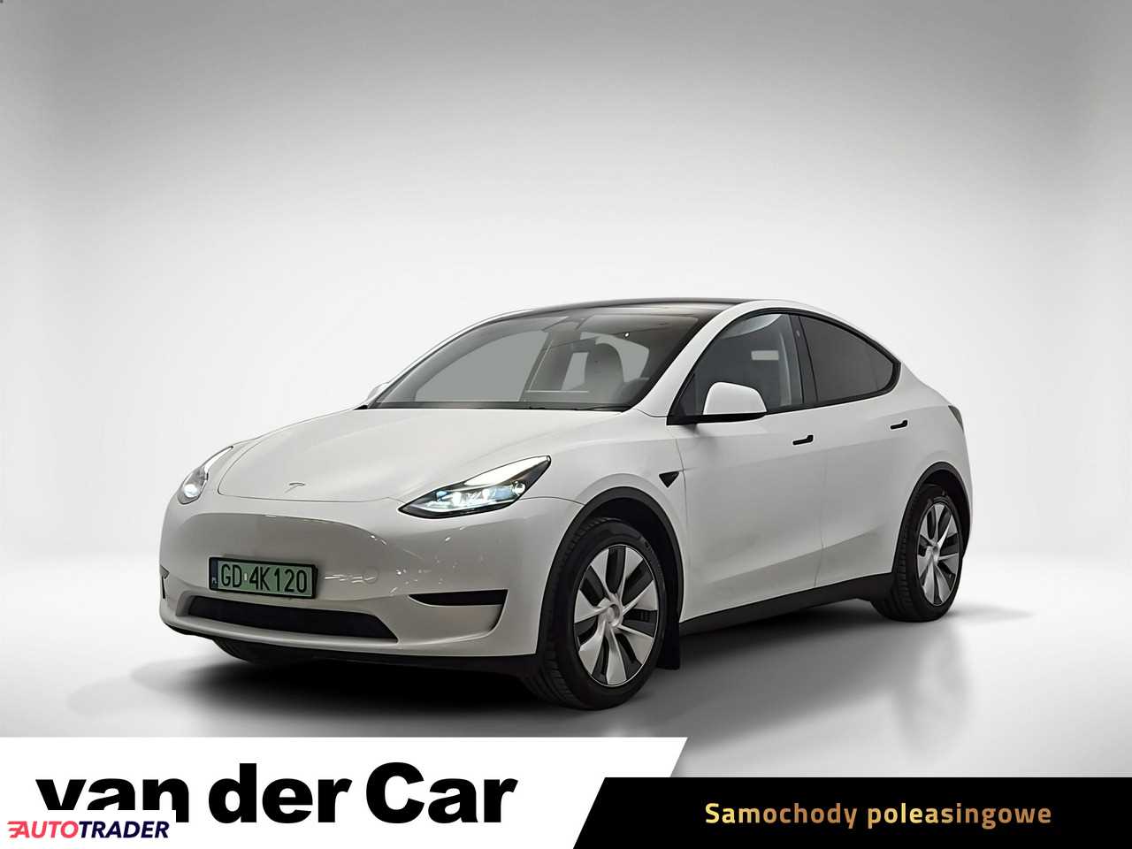 Tesla Model Y 2023 299 KM