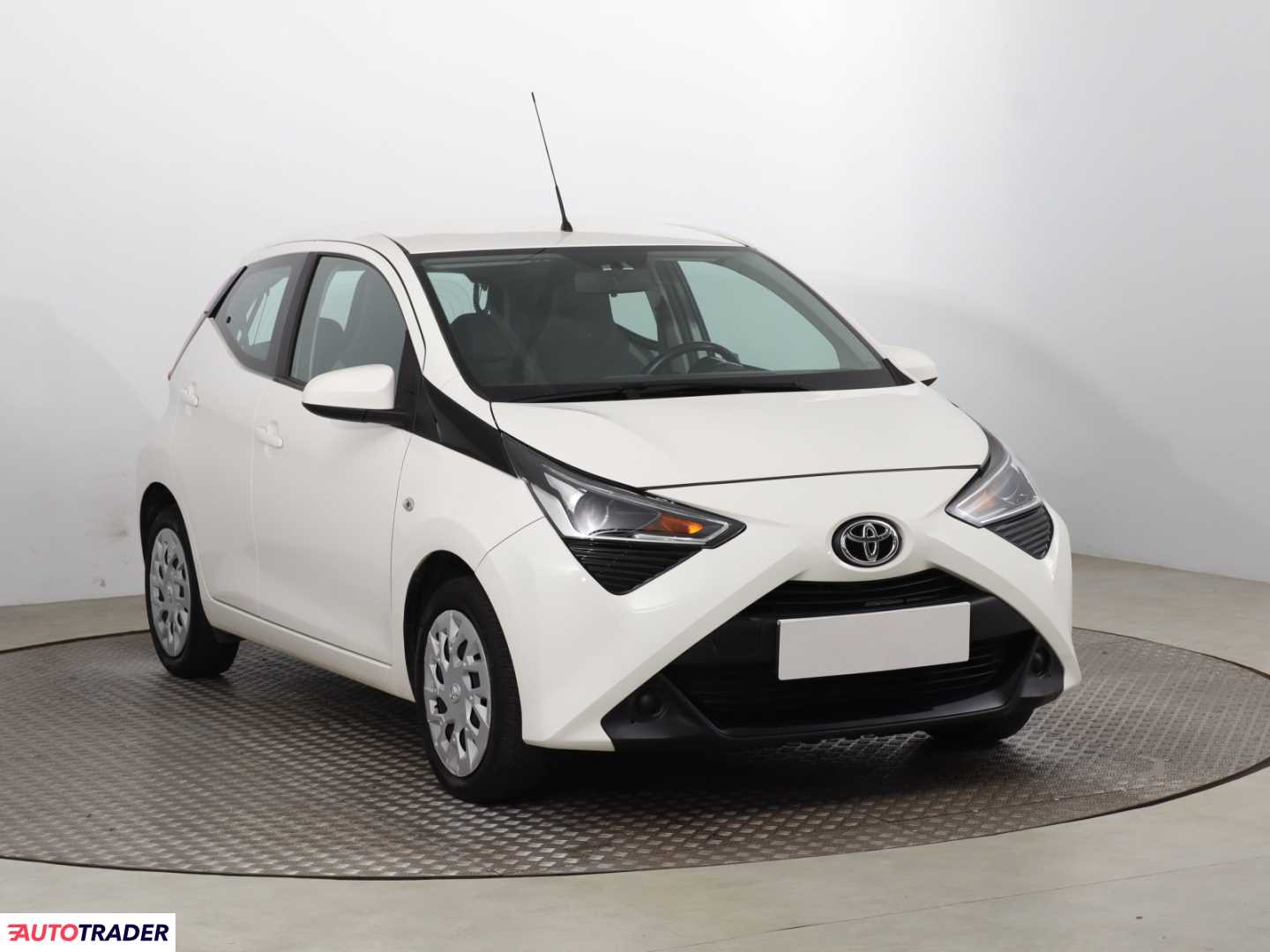 Toyota Aygo 2020 1.0 71 KM