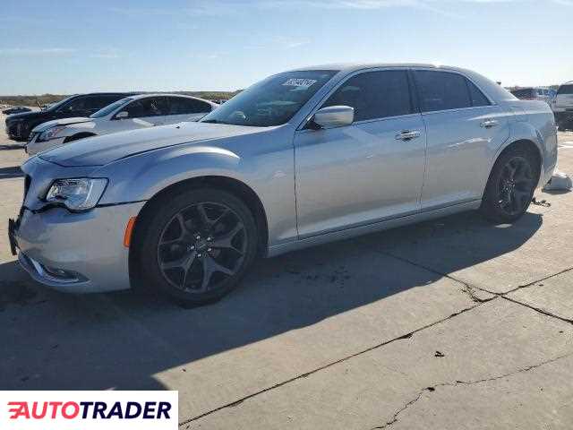 Chrysler 300C 2019 3