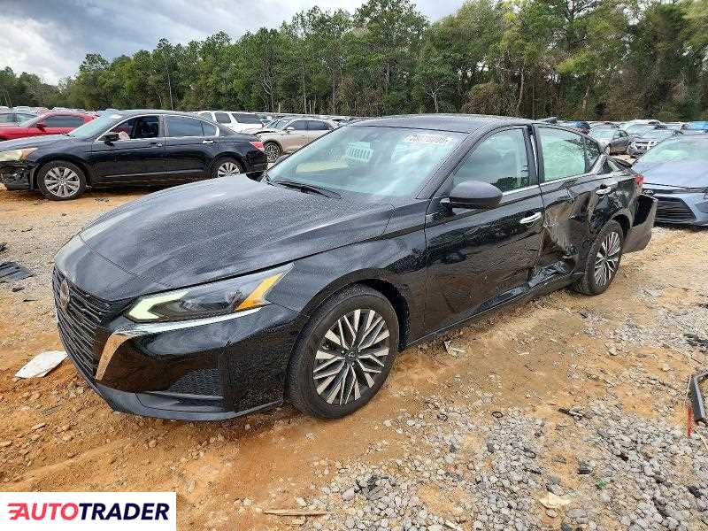 Nissan Altima 2024 2