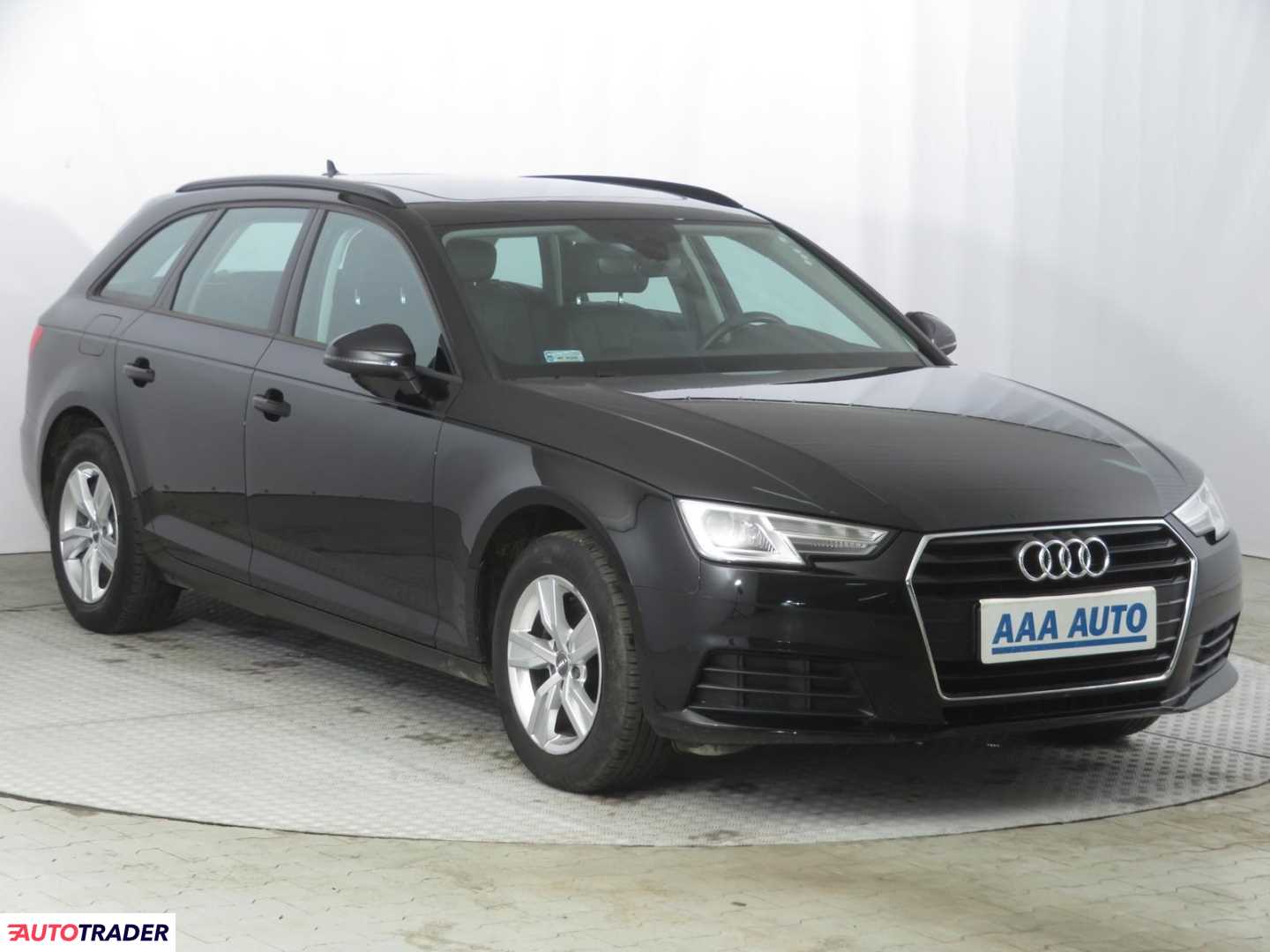 Audi A4 2016 2.0 147 KM Audi A4 2016 2.0 147 KM