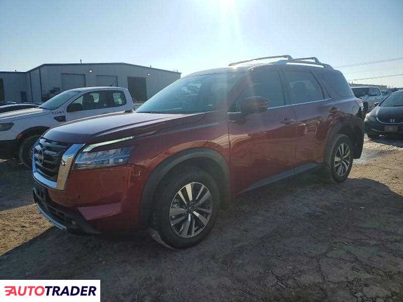 Nissan Pathfinder 2024 3