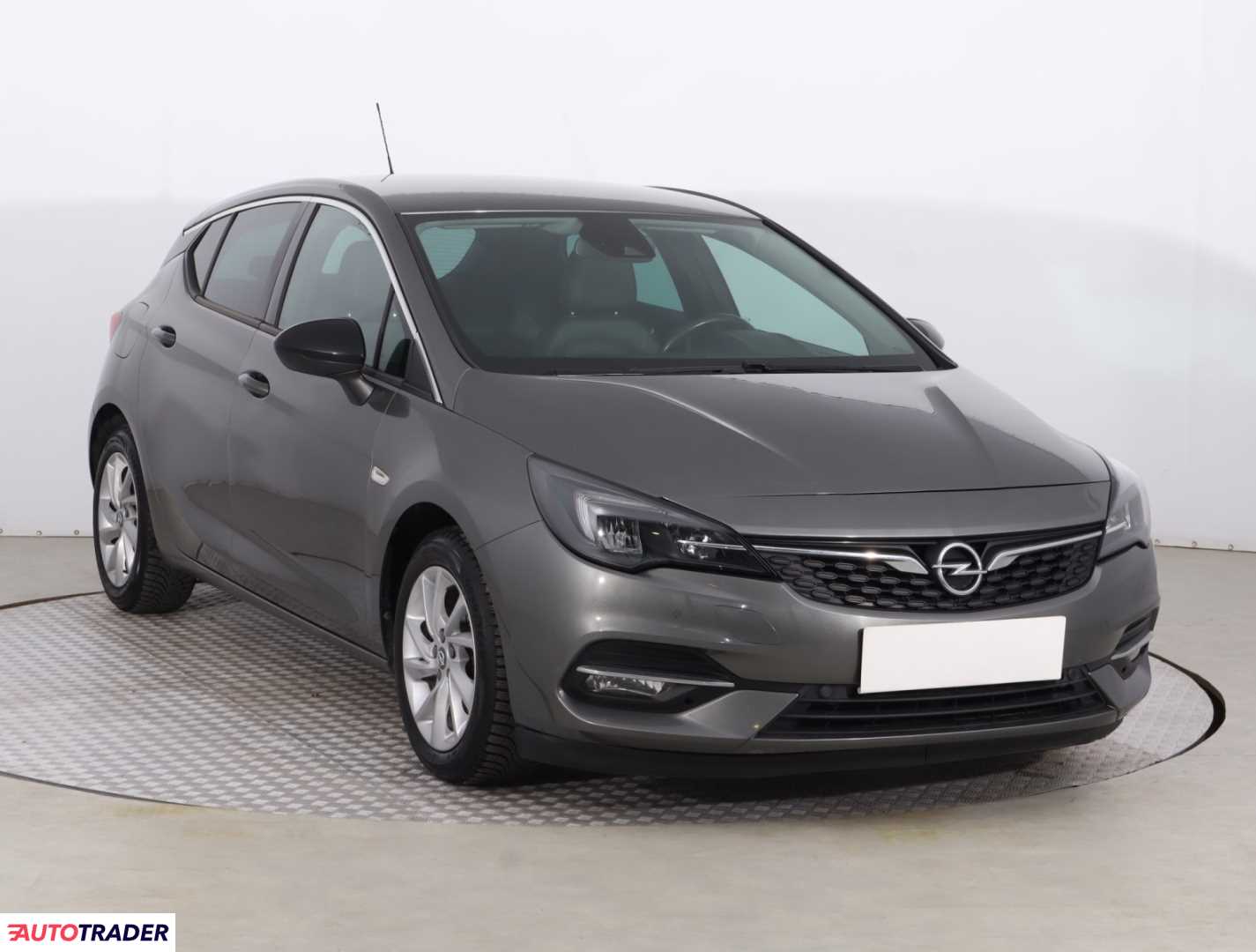 Opel Astra 2021 1.2 143 KM