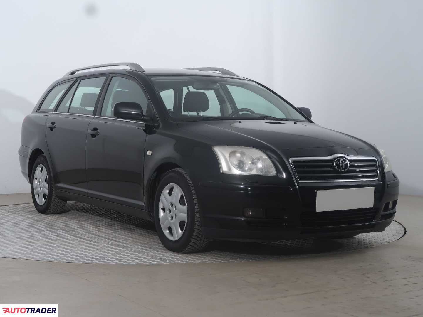 Toyota Avensis 2005 1.8 127 KM