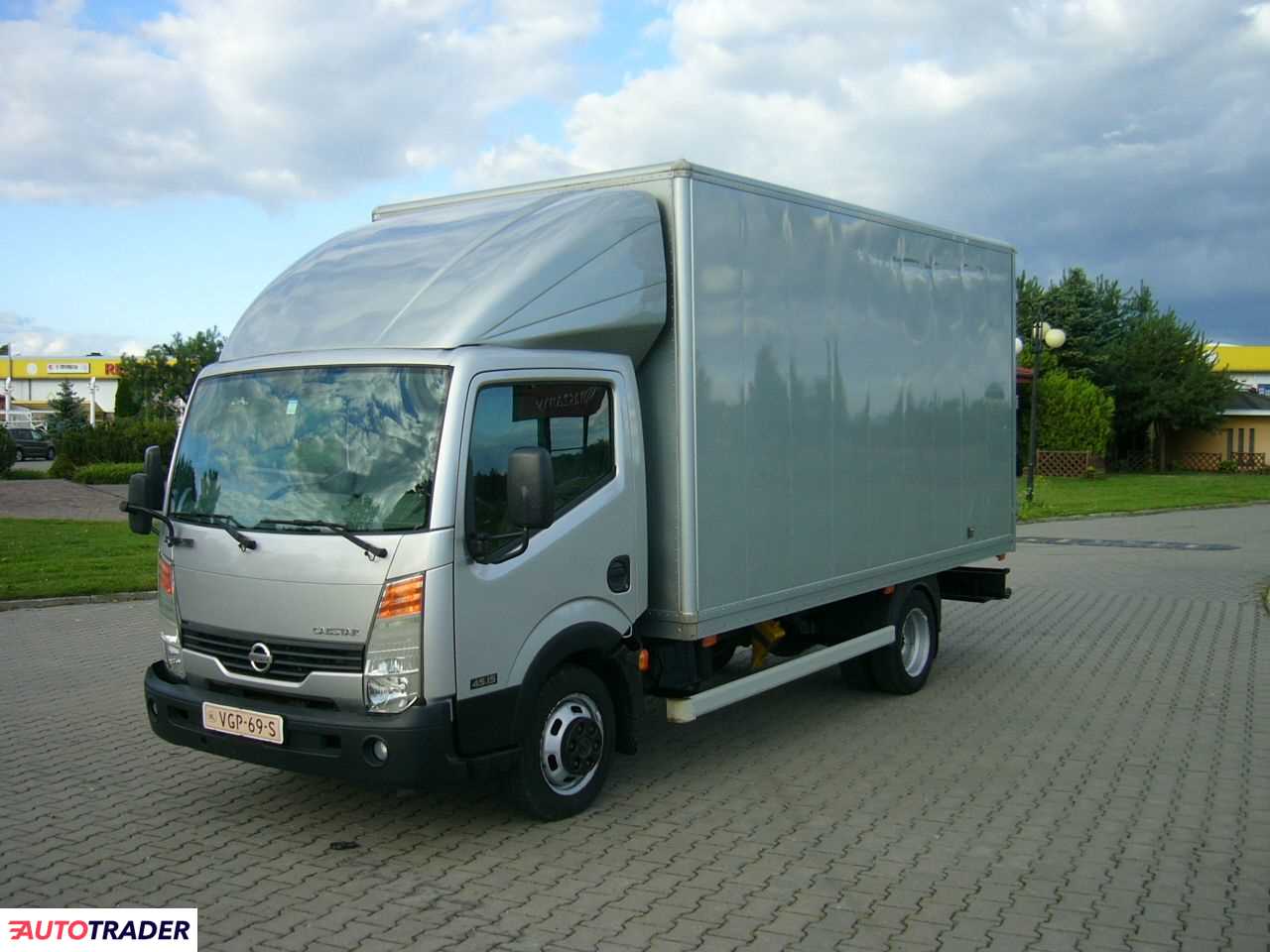 Nissan Cabstar 2010 3.0 Nissan Cabstar 2010 3.0