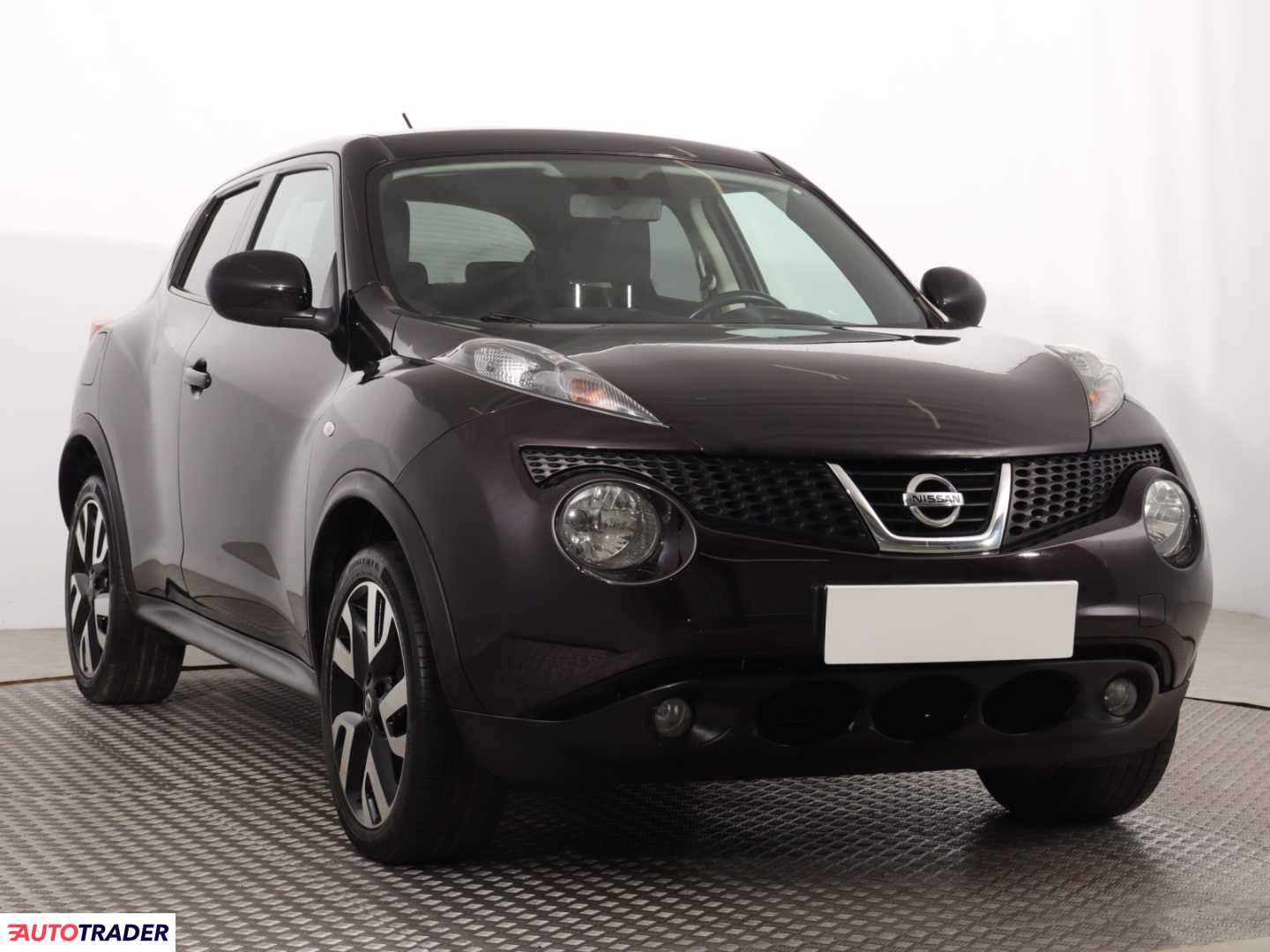 Nissan Juke 2014 1.6 115 KM Nissan Juke 2014 1.6 115 KM