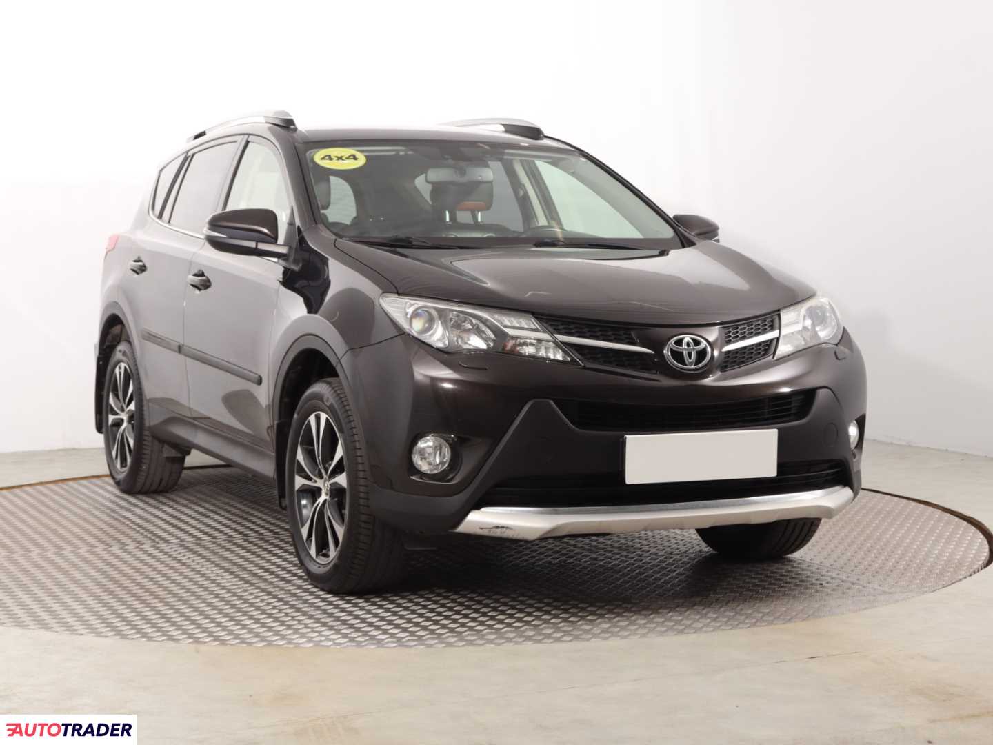 Toyota RAV 4 2015 2.0 122 KM Toyota RAV 4 2015 2.0 122 KM