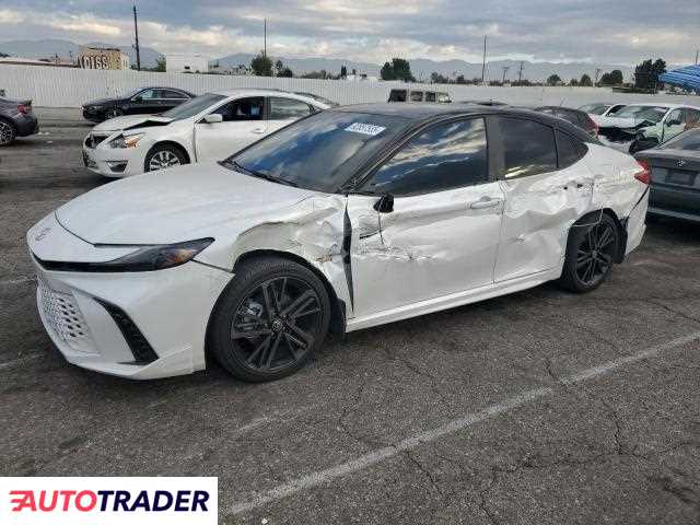 Toyota Camry 2025 2