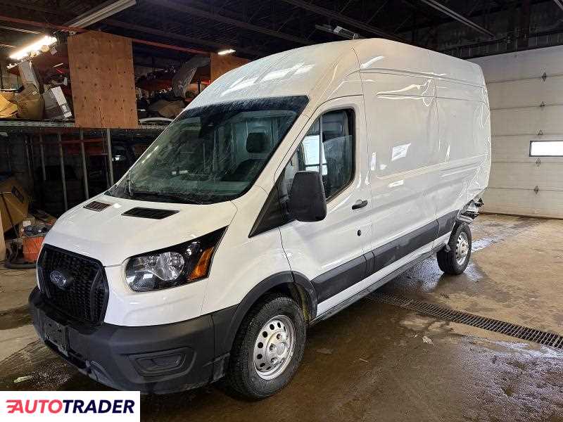 Ford Transit 2025 3