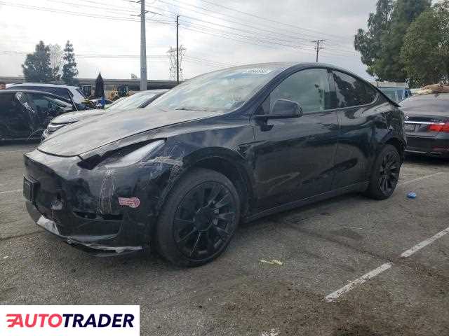 Tesla Model Y 2023 Tesla Model Y 2023