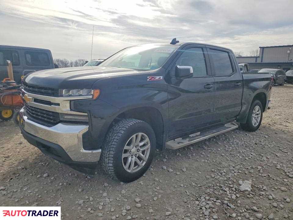Chevrolet Silverado 2020 5