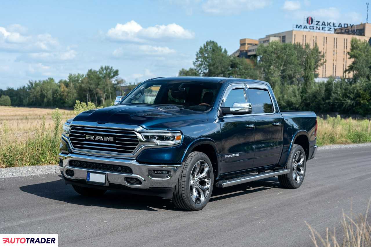 Dodge Ram 5.7 benzyna 390 KM 2021r. (Ropczyce)