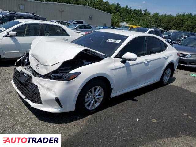 Toyota Camry 2025 2
