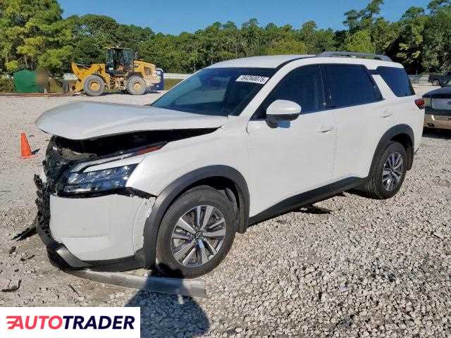 Nissan Pathfinder 2025 3