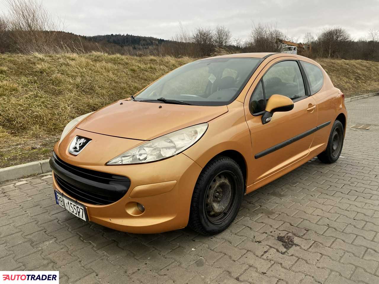 Peugeot 207 2008 1.4 75 KM