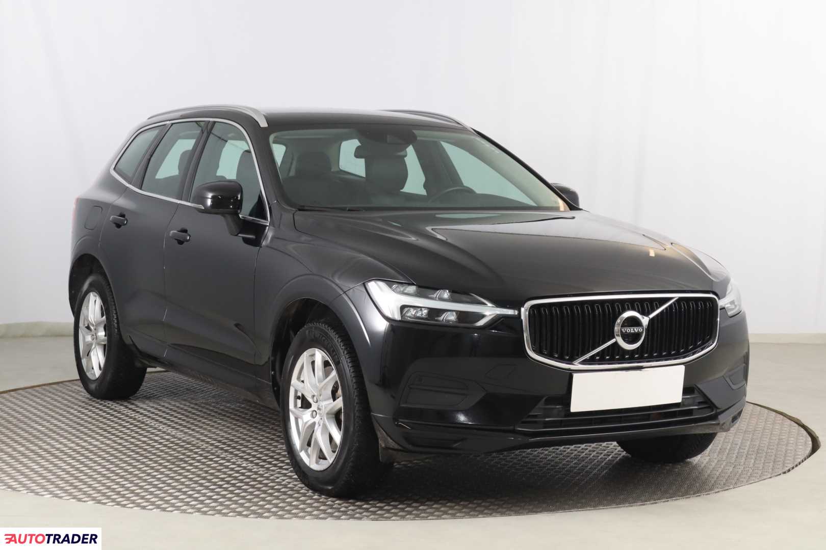 Volvo XC60 2018 2.0 246 KM