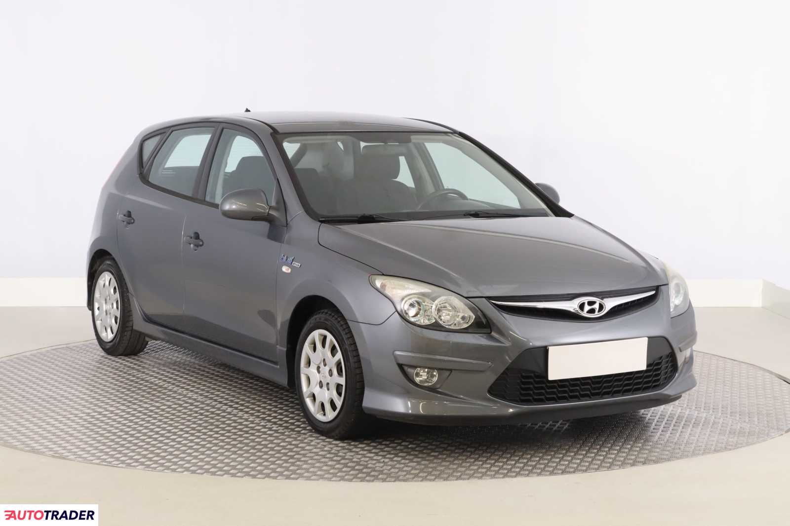 Hyundai i30 2010 1.4 107 KM