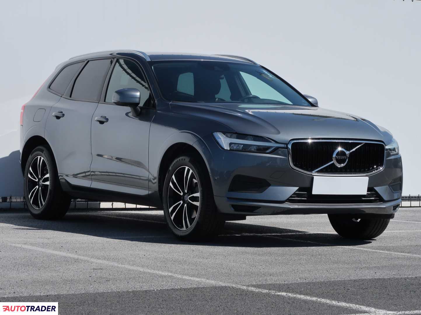 Volvo XC60 2018 2.0 187 KM