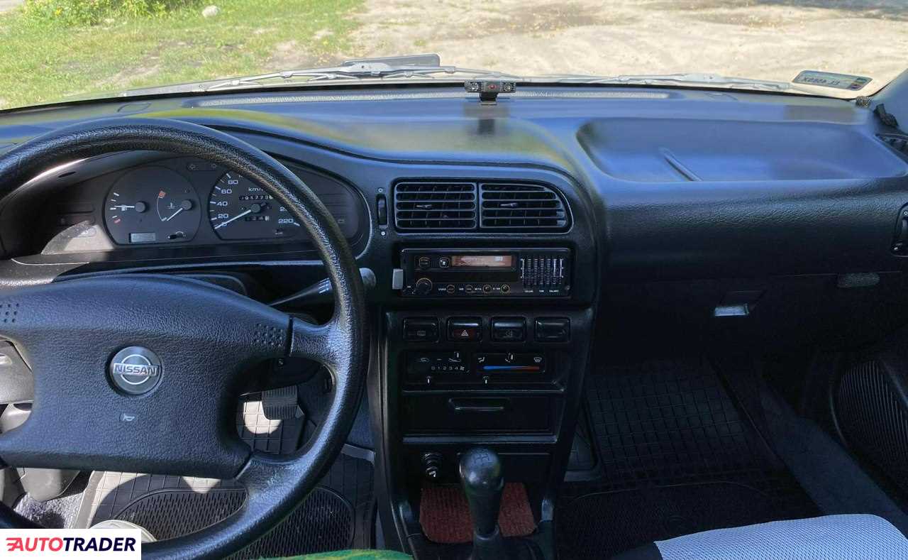 Nissan Sunny 1991 1.4 75 KM