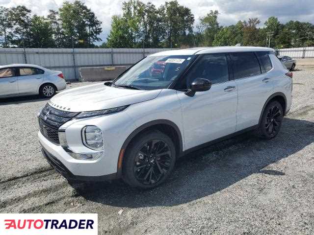 Mitsubishi Outlander 2024 2